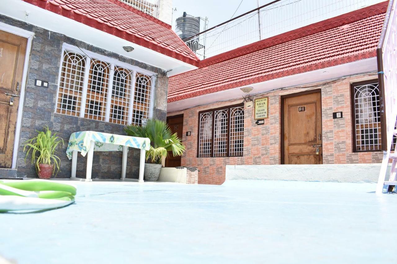Ranjana Guesthouse 亨比 外观 照片