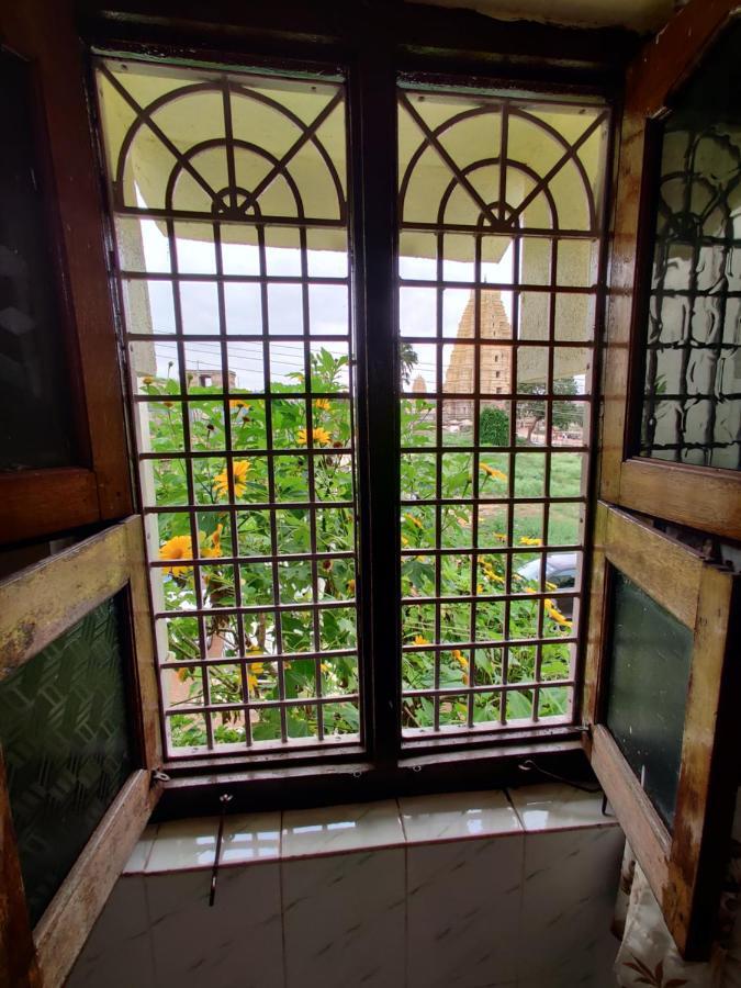 Ranjana Guesthouse 亨比 外观 照片